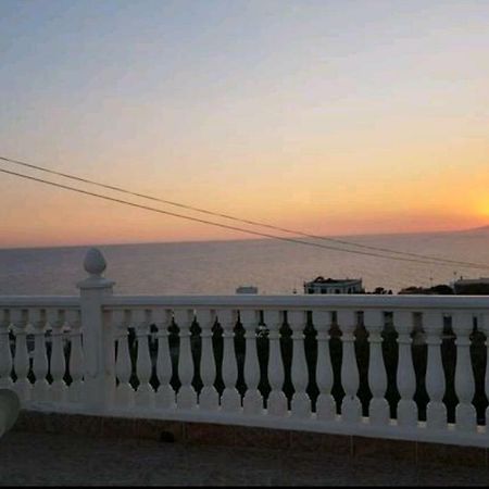 Villa Vistas Al Mar à Adra Extérieur photo