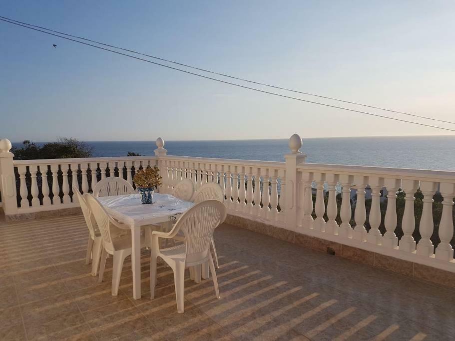 Villa Vistas Al Mar à Adra Extérieur photo